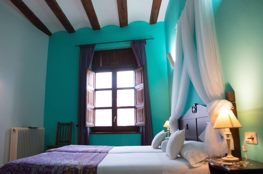 Hôtel Hospederia Virgen De La Fuente à Peñarroya de Tastavins Extérieur photo