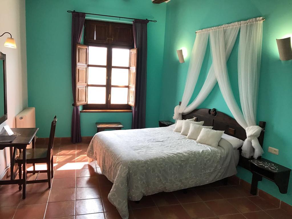 Hôtel Hospederia Virgen De La Fuente à Peñarroya de Tastavins Extérieur photo
